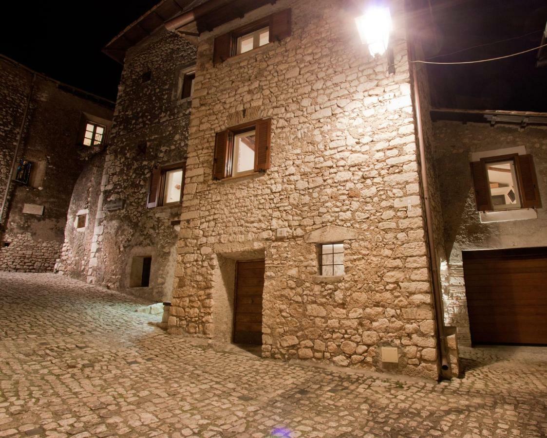 Lelive Bed And Breakfast Sermoneta Extérieur photo
